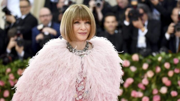 anna-wintour-calls-out-duffy-for-shaming-airplane-behavior-as-‘our-president-was-calling-a-female-journalist-“piggy”‘