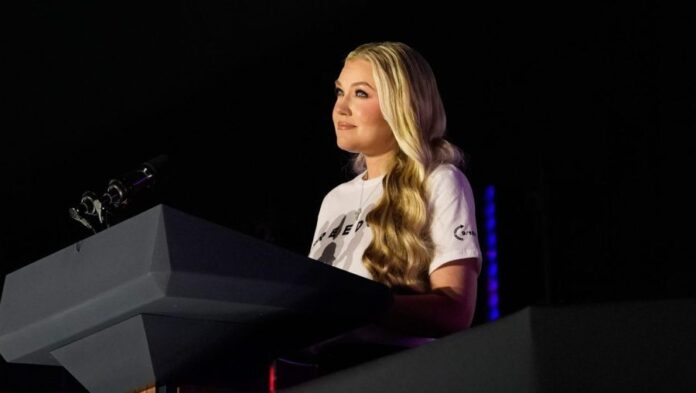 erika-kirk-says-‘everyone-has-a-responsibility’-to-turn-down-political-temperature-in-cbs-town-hall