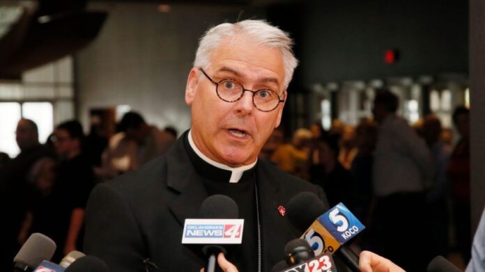 us-catholic-bishop-head:-deportations-instilling-‘fear-in-a-rather-widespread-manner’