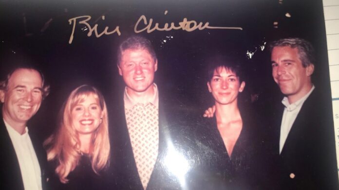 dems-acknowledge-clinton’s-ties-to-epstein-aren’t-‘a-good-look’