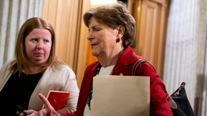 senate-dems-urge-trump-to-reverse-‘unprecedented’-ambassador-recall