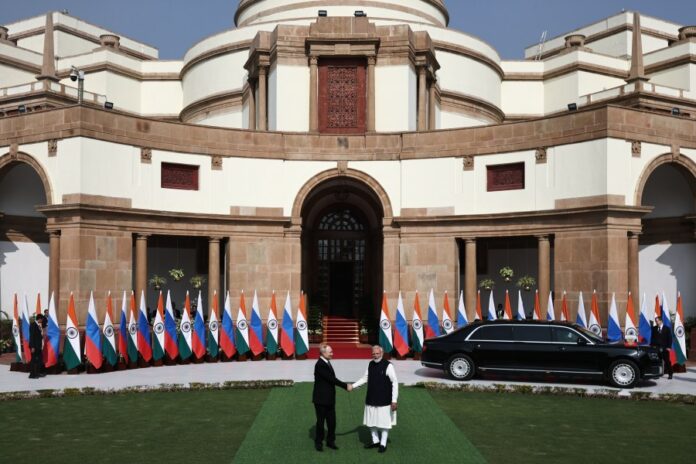 putin-and-modi-hold-talks-and-announce-expansion-of-russia-india-trade-ties