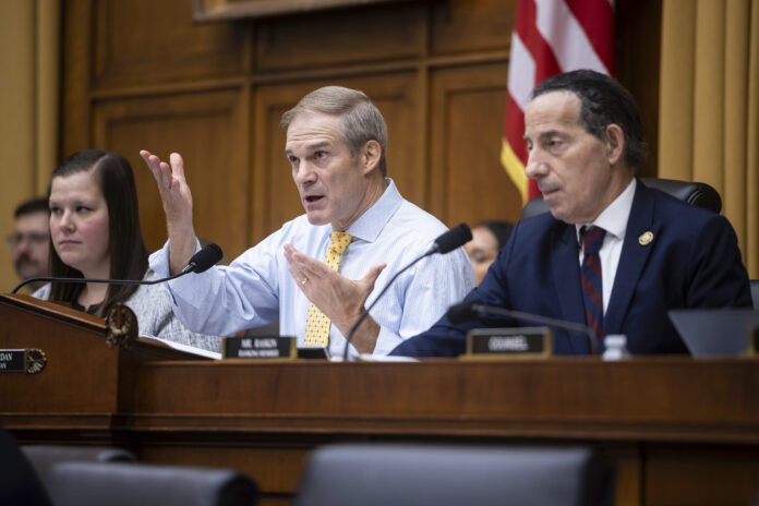 hill-spy-powers-fight-comes-down-to-1-question:-what-does-trump-want?