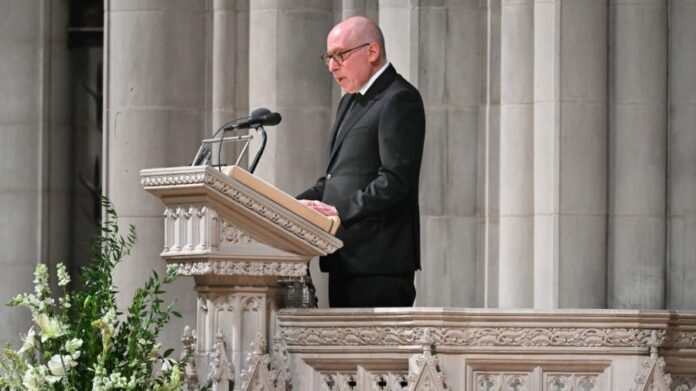 ex-cheney-physician-says-trump-aspirin-regimen-‘makes-no-sense’