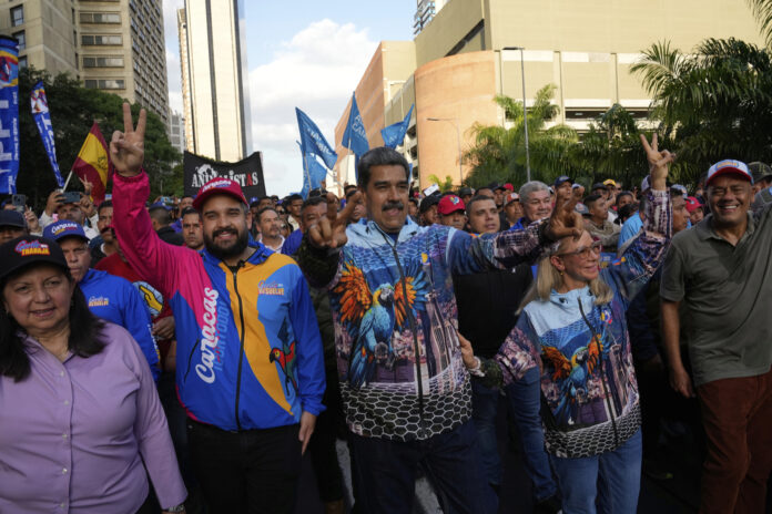 prosecutors-charge-maduro,-along-with-his-wife-and-son,-with-drug-trafficking