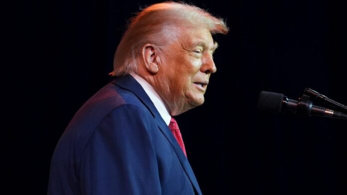 trump-accidentally-disclosed-jobs-report-data-before-release,-white-house-says