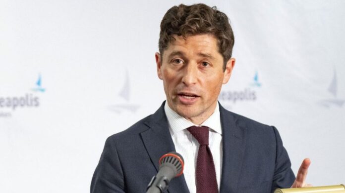 minneapolis-mayor:-trump-wants-us-to-‘take-the-bait’-on-agitators-at-protests