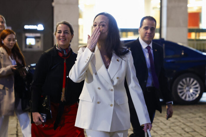 trump-to-meet-with-venezuela’s-machado-on-thursday