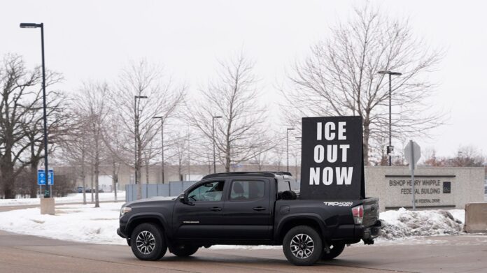 46-percent-in-new-poll-support-abolishing-ice,-43-percent-oppose