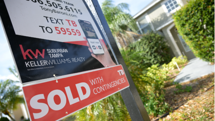 trump-housing-plan-would-open-401(k)s-for-down-payments:-hassett