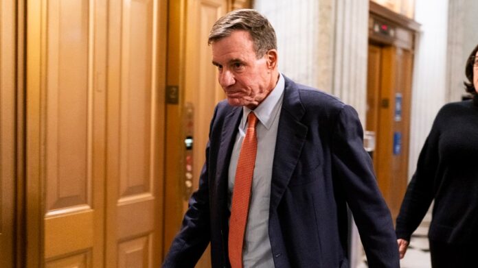 warner:-trump-‘looks-kind-of-silly’-accepting-nobel-prize-from-machado