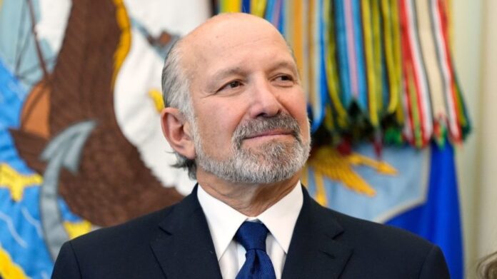 lutnick-not-expecting-‘upending’-of-existing-trade-deals:-‘it’ll-sort-its-way-out’