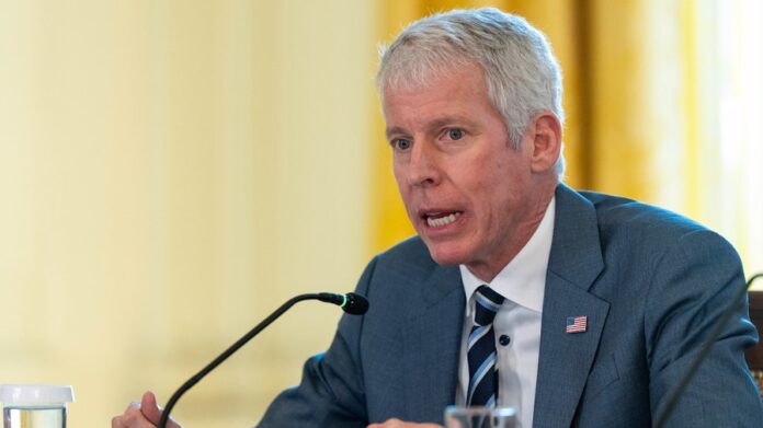 energy-secretary-says-us-won’t-provide-security-for-oil-companies-in-venezuela