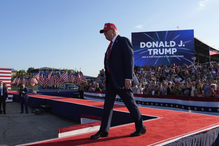 what-trump’s-iowa-visit-reveals-about-the-gop-midterm-fight