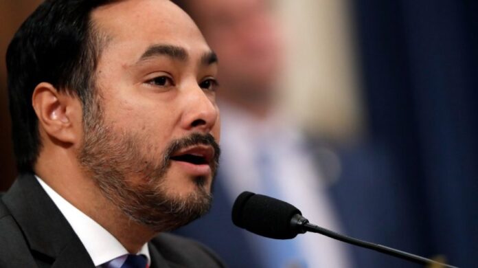 joaquin-castro-shares-texas-detention-visit-with-5-year-old-boy,-father-captured-in-minnesota