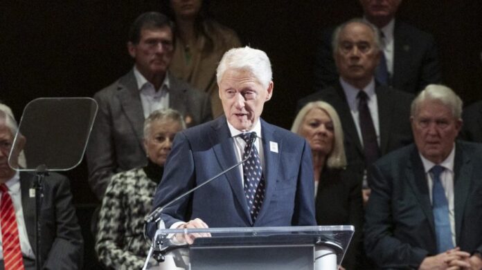 bill-clinton-calls-for-public-hearing-on-epstein-testimony