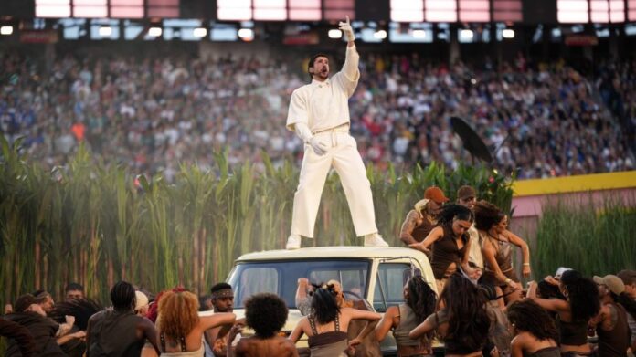 trump-slams-bad-bunny’s-super-bowl-halftime-performance-as-‘one-of-the-worst’