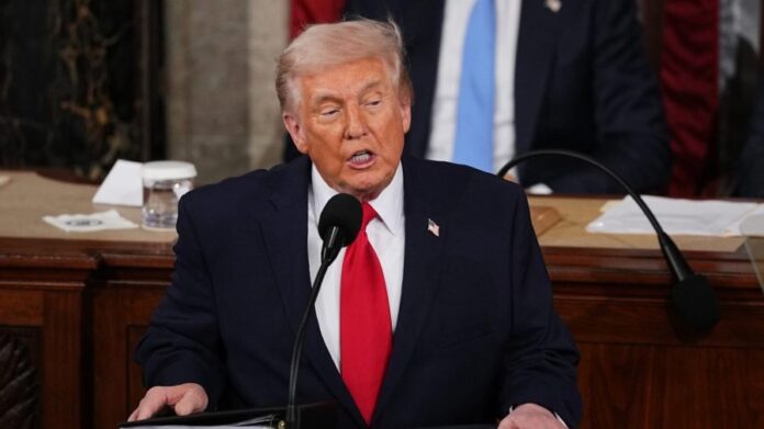 live-updates:-trump-rips-supreme-court’s-tariff-ruling-at-state-of-the-union;-al-green-removed