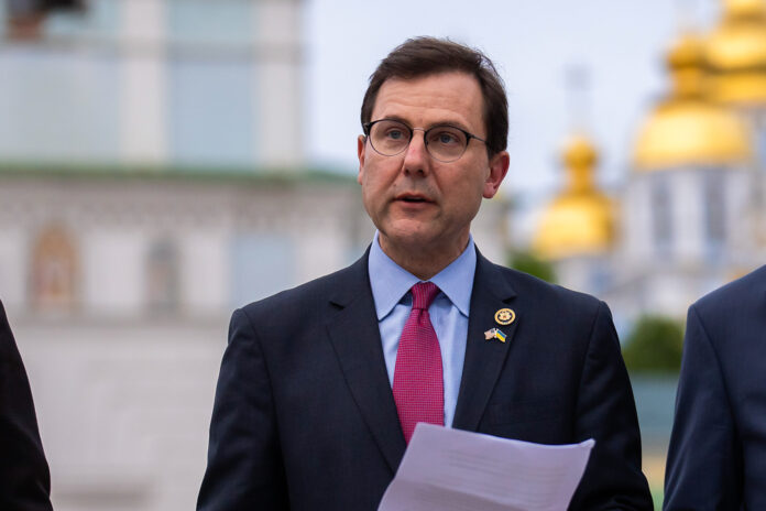 trump-is-causing-a-midterm-headache-for-this-new-jersey-congressmember