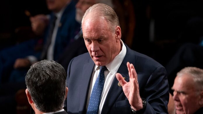 trump-endorses-candidate-for-montana-house-seat-following-zinke’s-retirement