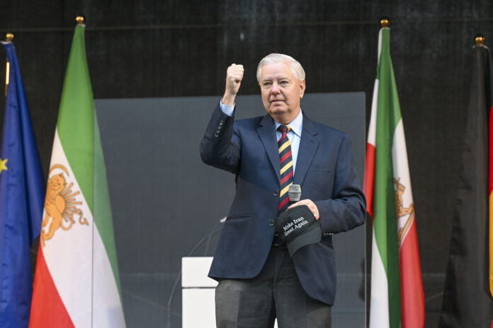 how-lindsey-graham-got-trump-to-yes-on-iran