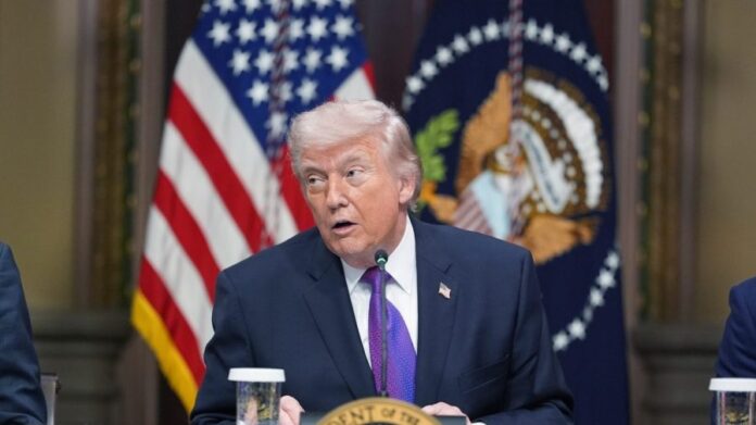 live-updates:-leavitt-gives-testy-briefing-amid-iran-strikes;-trump-to-endorse-in-texas-senate-race-‘soon’