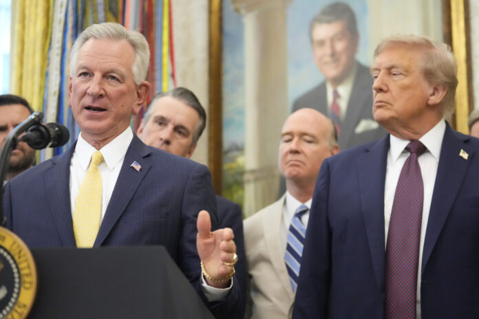 the-president-‘wants-to-help’:-white-house-to-tackle-likeness-rights-concerns-with-athletes,-executives