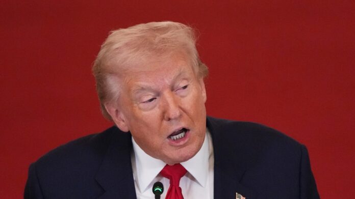 trump-says-defense-contractors-agree-to-quadruple-production-of-‘exquisite-class’-weapons