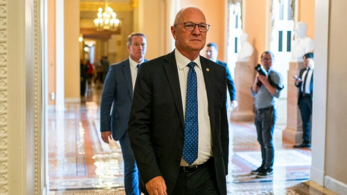 senate-republican-says-trump’s-iran-strikes-could-impact-china,-russia