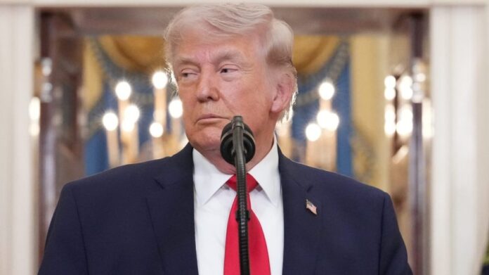 us-military-will-‘clean-out’-strait-of-hormuz:-trump