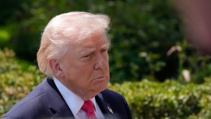 trump’s-approval-rating-sinks-to-second-term-low:-poll