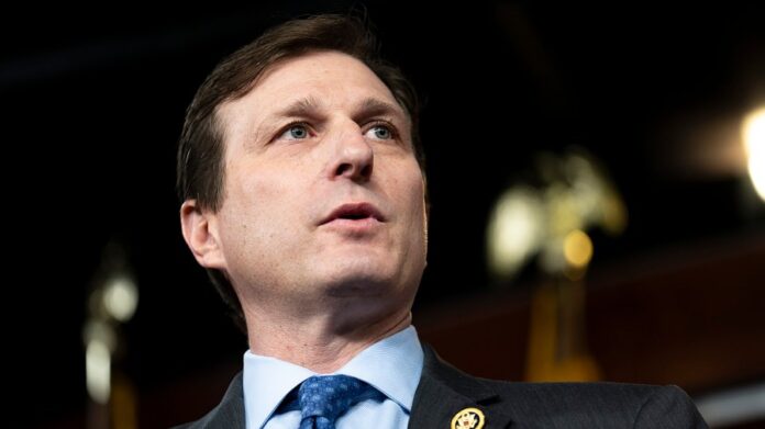 house-democrat:-‘trump-is-not-well’