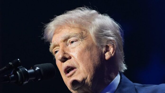 watch-live:-trump-attends-first-white-house-correspondents-dinner-as-president