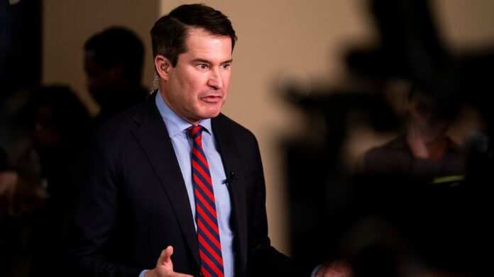 moulton:-hegseth-is-guilty-of-war-crimes