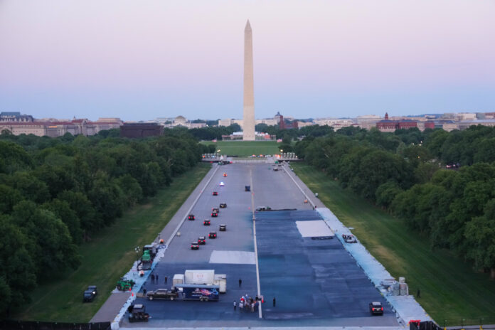 lawsuit-seeks-halt-to-trump’s-reflecting-pool-makeover