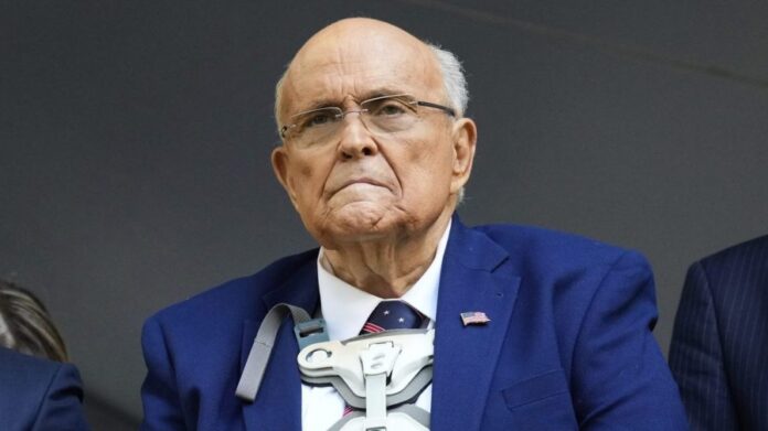 giuliani-returns-to-show-after-hospitalization:-‘it-is-very-nice-to-be-back’
