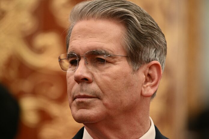 bessent-discusses-investment-board,-expanding-us-china-trade-with-trump-in-beijing