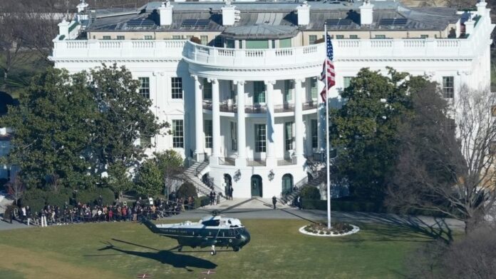 trump-planning-to-build-helipad-at-white-house-for-new-marine-one:-reports