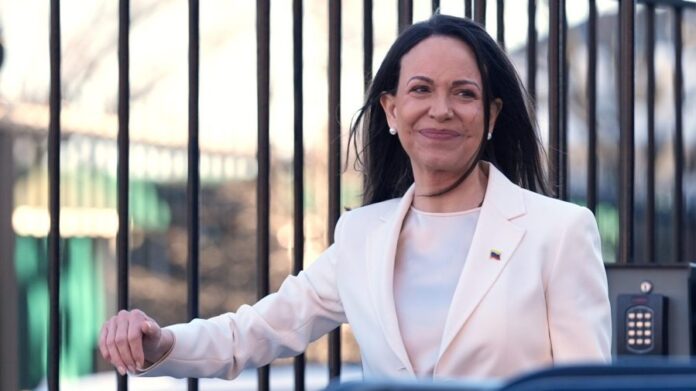exiled-leader-vows-to-return-to-venezuela,-run-for-president