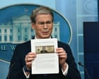 white-house-pushes-congress-to-approve-$250-bill-with-trump’s-image