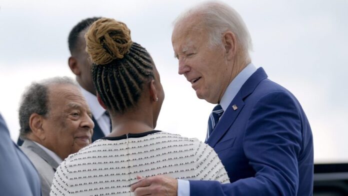 biden-makes-first-endorsement-of-2026-midterm-cycle
