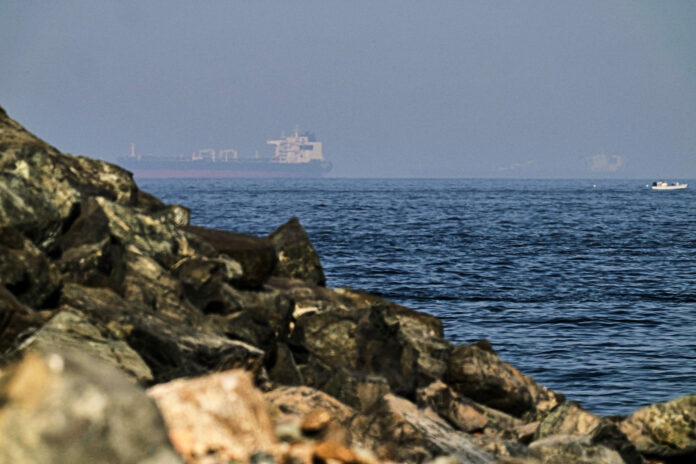 trump-says-us-will-help-free-ships-stuck-in-strait-of-hormuz