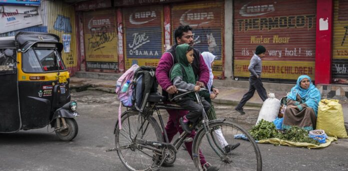 militarization-in-jammu-and-kashmir-is-negatively-impacting-female-education