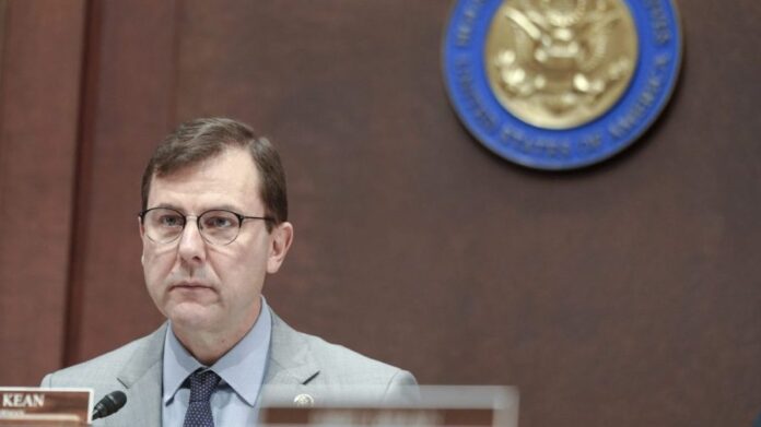 kean-says-he’ll-reveal-medical-condition-in-‘matter-of-weeks’-amid-absence-from-congress