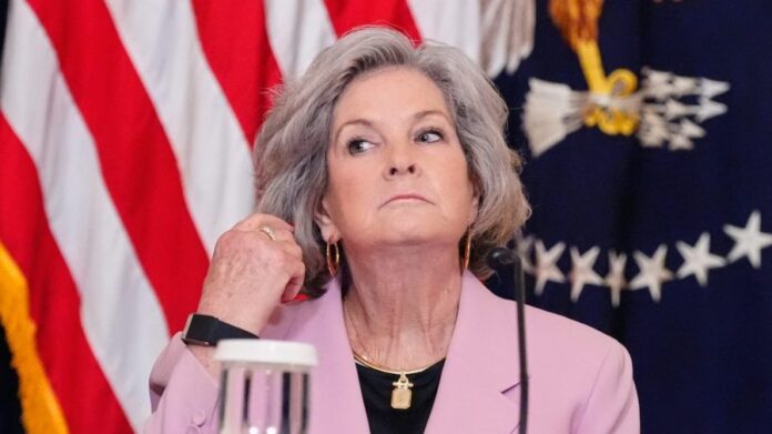 susie-wiles-on-reported-white-house-departure:-‘i-am-not-going-anywhere’
