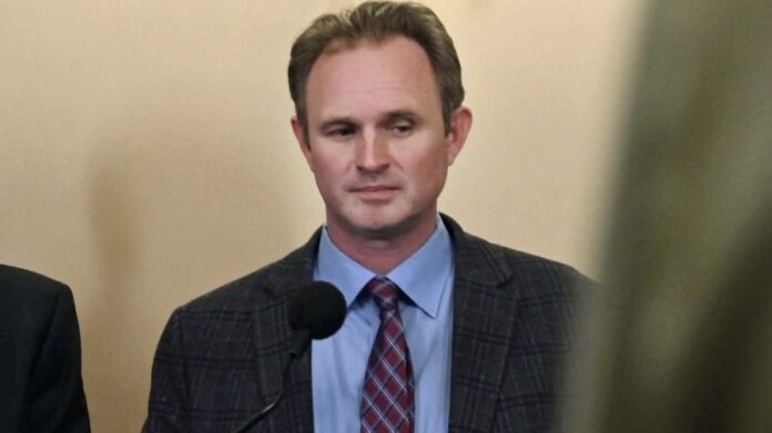 california-republican-james-gallagher-sworn-in-to-congress,-fills-lamalfa-seat