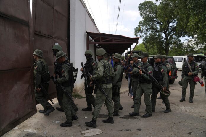 us-kills-venezuela’s-tren-de-aragua-leader-in-military-strike,-trump-says