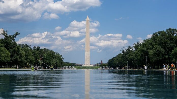 trump-says-‘multiple-arrests’-made-at-reflecting-pool-amid-vandalism-claims
