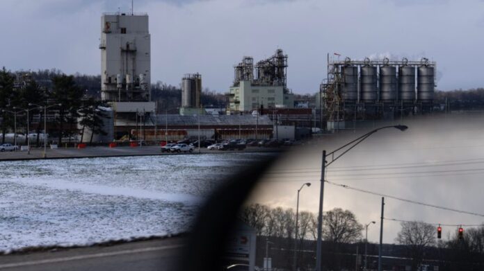 us,-pfas-maker,-settle-for-$450m