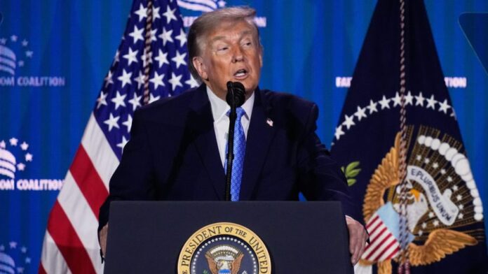 trump-warns-democratic-socialist-victories-in-primaries-aren’t-‘stopping-with-new-york’